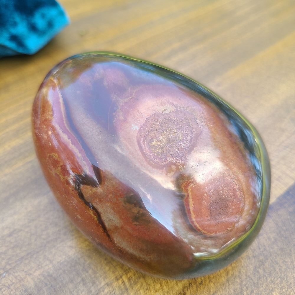Mookaite Jasper Stone – Large, Polished Grounding & Empowering Crystal - Picture 6 of 8